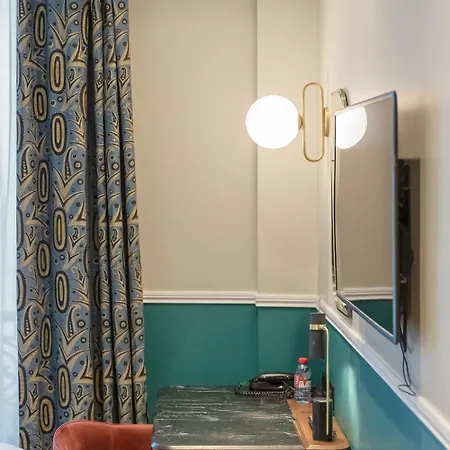 Elysa-luxembourg Hotel