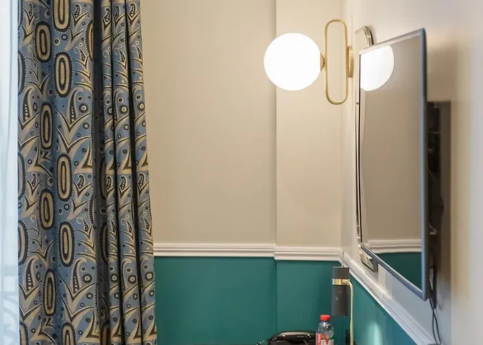 Elysa-luxembourg Hotel