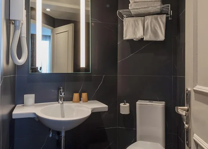 Elysa-luxembourg Paris