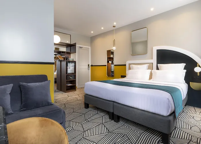 Elysa-luxembourg Paris